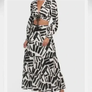 House of Harlow 1960 Black/White Geometric Print Skirt & Top Set, size Large NWT